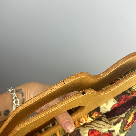 Vintage Sewing Knitting Crafting Bag Wooden Handle Novelty Fabric Old Fashion - Picture 10 of 16